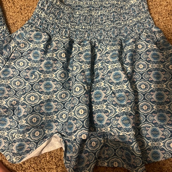 2 Piece Set - Picture 4 of 8